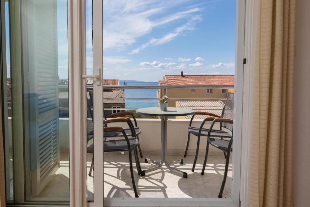 Apartmani Vela Tučepi Екстериор снимка